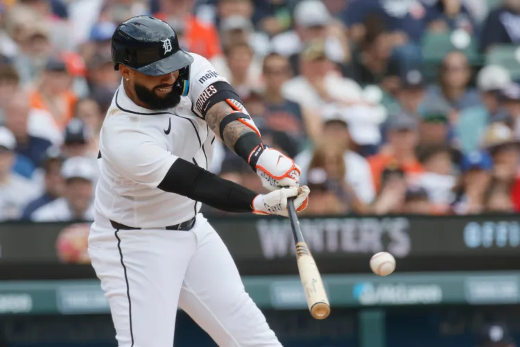 Murakami hits go-ahead 7th-inning homer as White Sox sweep Tigers with 7-5 win